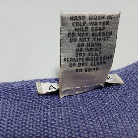 Avalin 100%Linen Long Sleeve Vneck Longsleeve Sweater. Size M - Picture 7 of 7